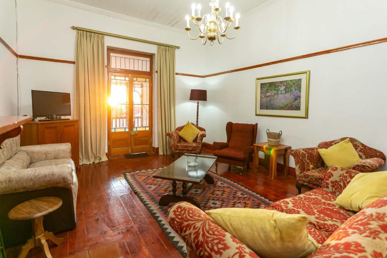אאודטסהורן Ravenscliff Villa מראה חיצוני תמונה